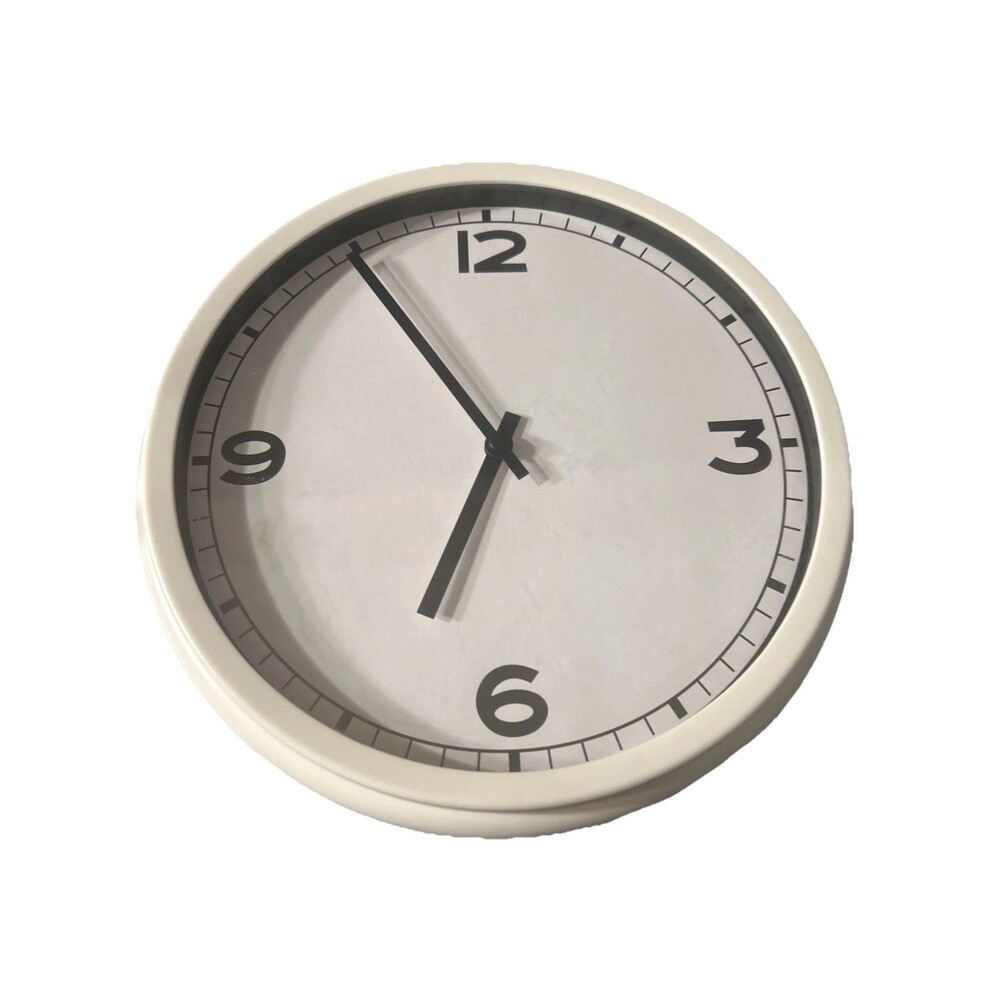 IKEA White Pugg Plastic Analog Wall Clock